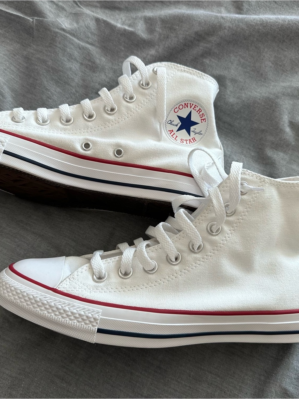 Converse All Star White High Top Sneakers Men’s 7, Women’s 9